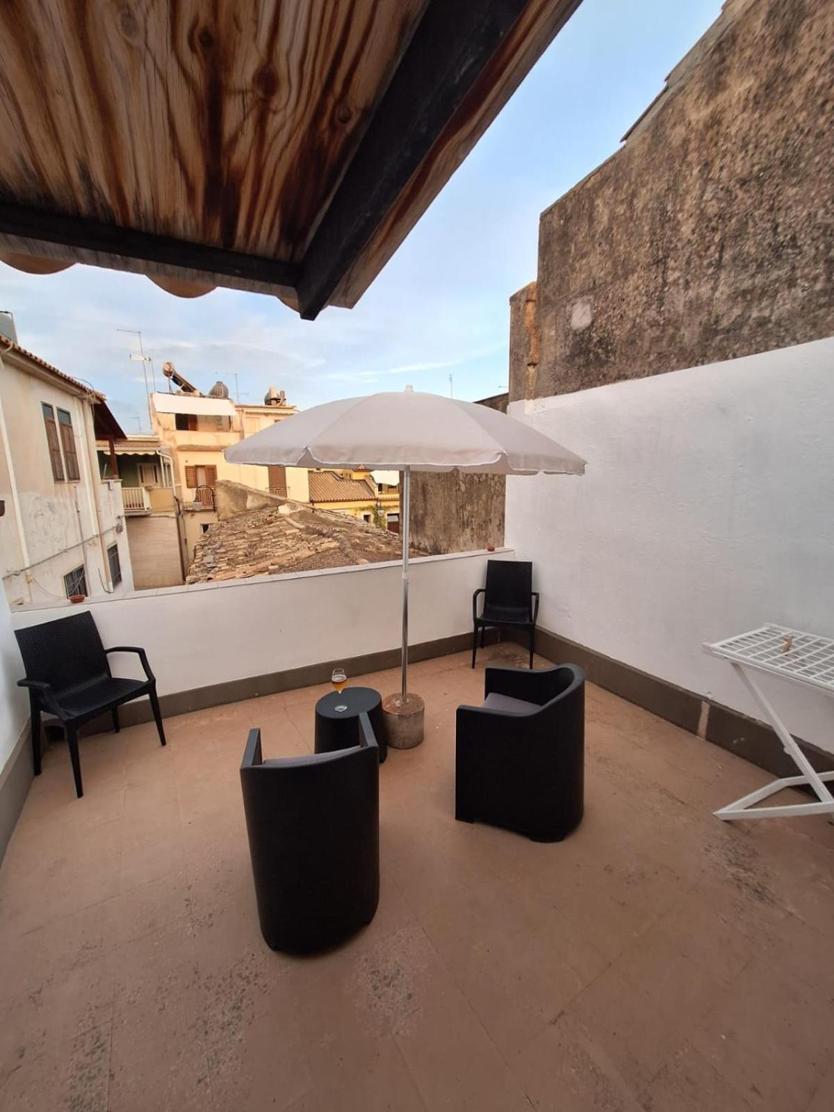 Appartement Da Sasà à Noto Extérieur photo